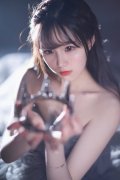 男朋友总是把我们的事情告诉别人说明什么怎么办