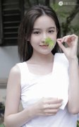 男朋友总是想把我闺蜜介绍给他朋友正常吗怎么办好呢